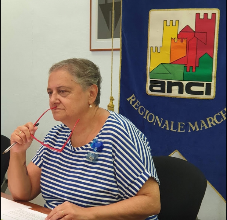 Soppressione di 30 classi nel cratere: la presidente Mancinelli scrive al ministro Bianchi