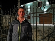 Il rientro a casa di Alessandro in un centro di Muccia deserto