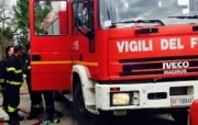 Auto vola nel vuoto, tragedia sfiorata a Macerata