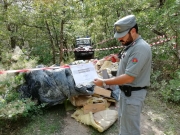 Sequestrati oltre 10 metri cubi di rifiuti speciali, tossici e pericolosi  lungo il " Doglio bike Park" di Sassoferrato