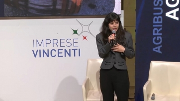 Ginevra Copacchioli, giovane imprenditrice di Visso, premiata a Torino tra le &quot;imprese vincenti&quot;