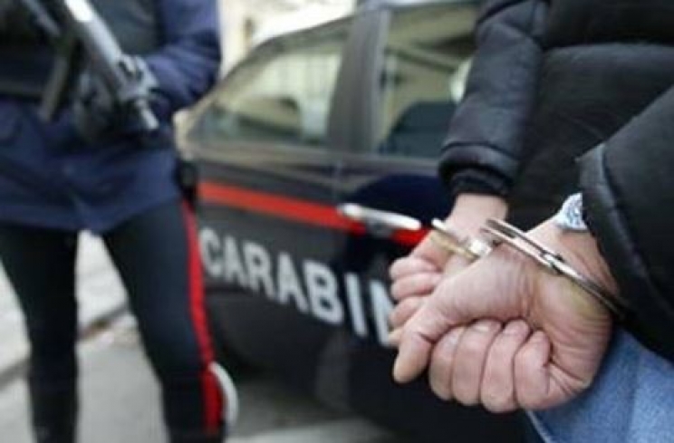 Un arresto, una denuncia e il sequestro di un&#039;arma: carabinieri impegnati in provincia