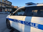 Tolentino, in quarantena fiduciaria commerciante trovata a vendere. Sanzione e chiusura temporanea