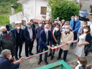 Festa nella frazione di Vari. Consegnate 4 abitazioni alle famiglie