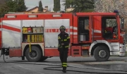 Auto in fiamme, tanto spavento per mamma e figlia