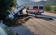 Camerino-Camion finisce fuori strada. Ferito l'operaio alla guida