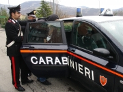In manette due giovani, derubavano con la tecnica dell&rsquo;abbraccio