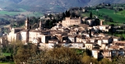 Caldarola, bonus beb&egrave; e niente tasse alle nuove famiglie