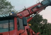 Fuori strada con la moto. Intervengono i Vigili del fuoco